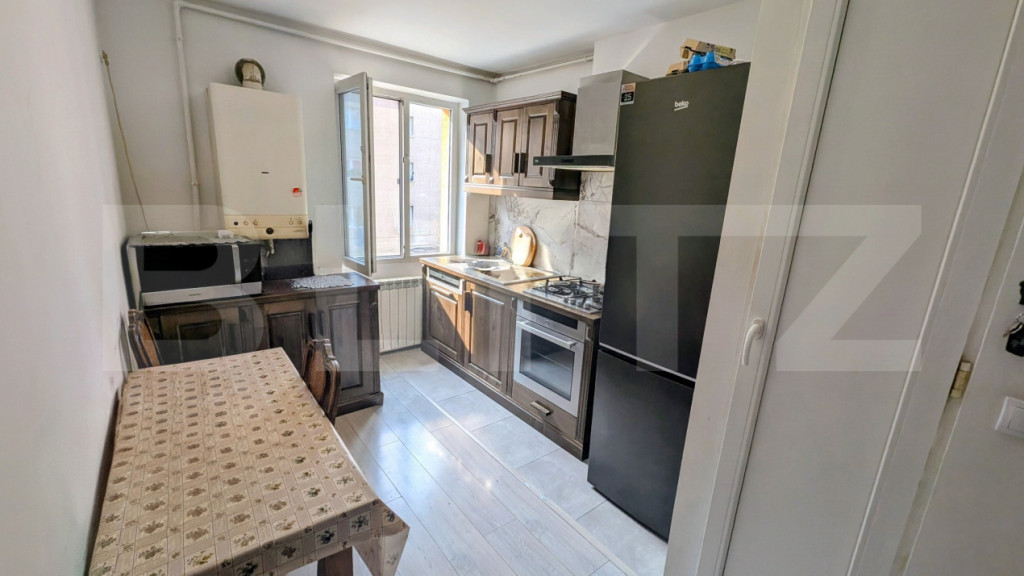 Apartament cu 2 camere, 48 mp, zona Central