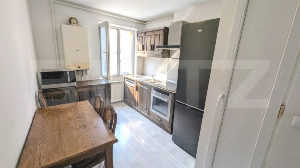 Apartament cu 2 camere, 48 mp, zona Central