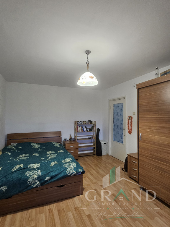 Apartament de Vanzare | 4 Camere | 2 Balcoane | 2 Bai | Mara