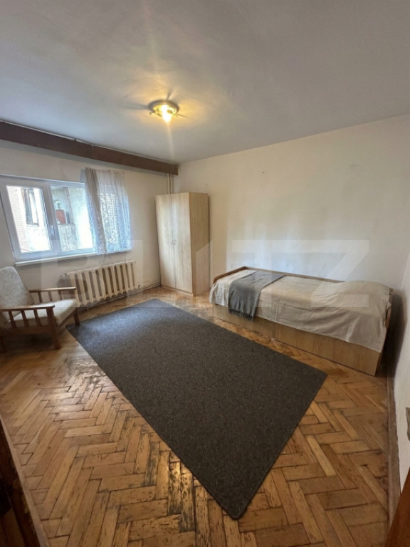 Apartament cu 3 camere decomandate, 76,5 mp, 2 băi in Manas