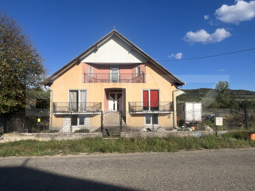 Casă in Chiraleș (20 KM ) / Schimb cu apart sau garsoniera