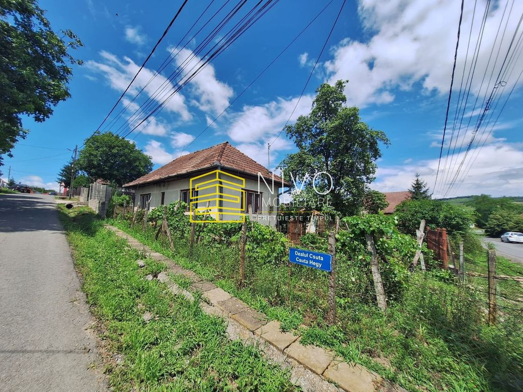 Casă singur în curte – Mureș – Livezeni – Zona Lavandei Residence
