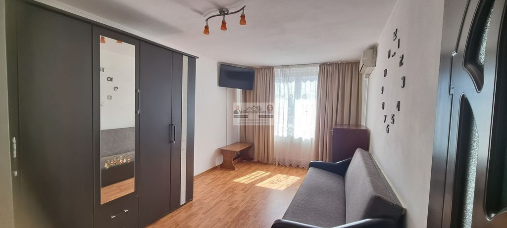 Apartament 2 camere decomandat de închiriat, zona Gării