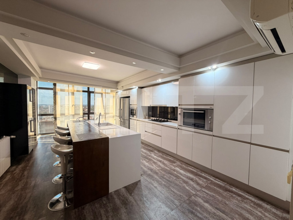 Apartament 4 camere, 160 mp, zona Exterior Est