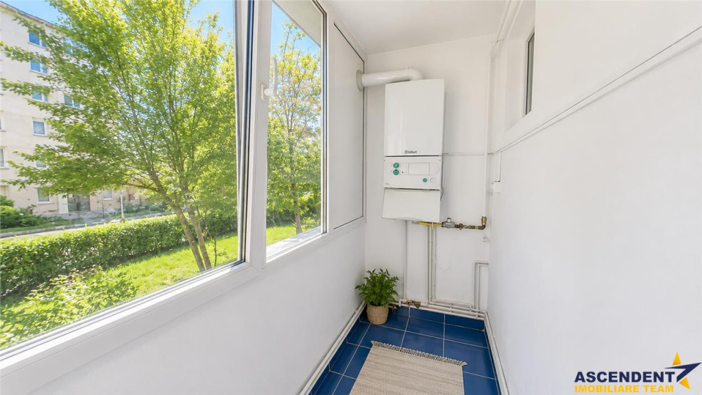 Proprietate, decomandat structurata, etaj1, pe 3 camere, Sac