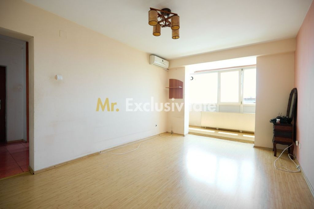 Apartament 4 Camere Decomandat | Craiovei | 3 Balcoane | Parcare