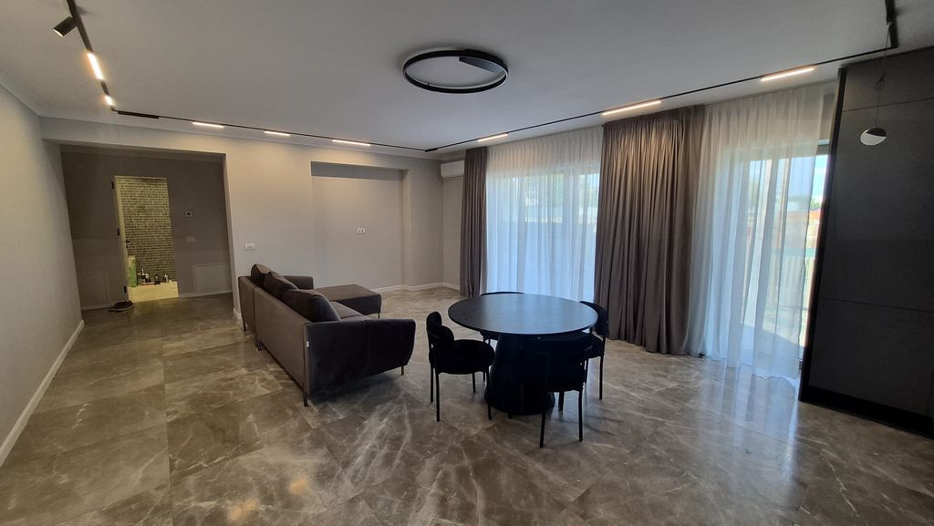 Apartament 2 camere cu grădină, prima închiriere – Green Lake Baneasa