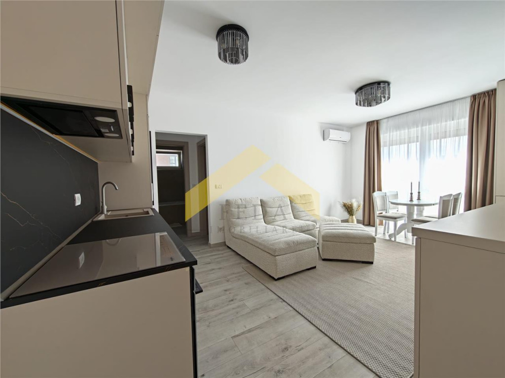 Apartament 3 camere de lux de in Adora Park