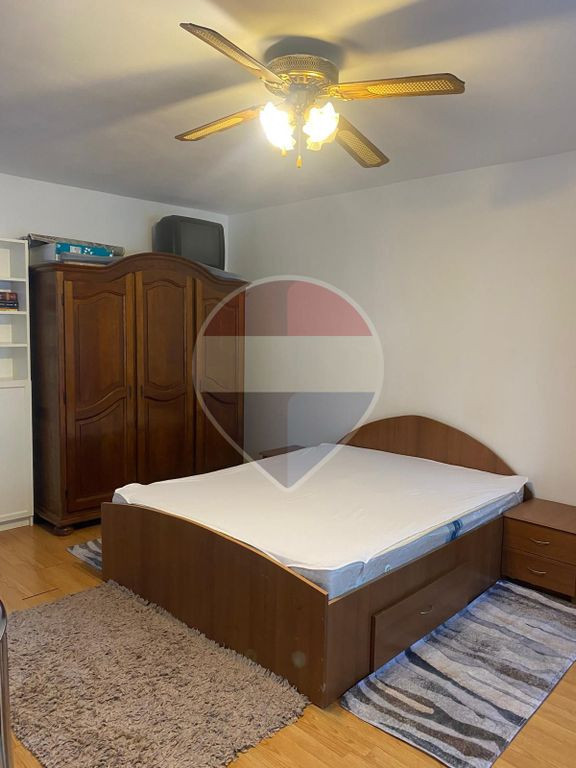 Apartament cu 1 camere de închiriat în zona Sebastian