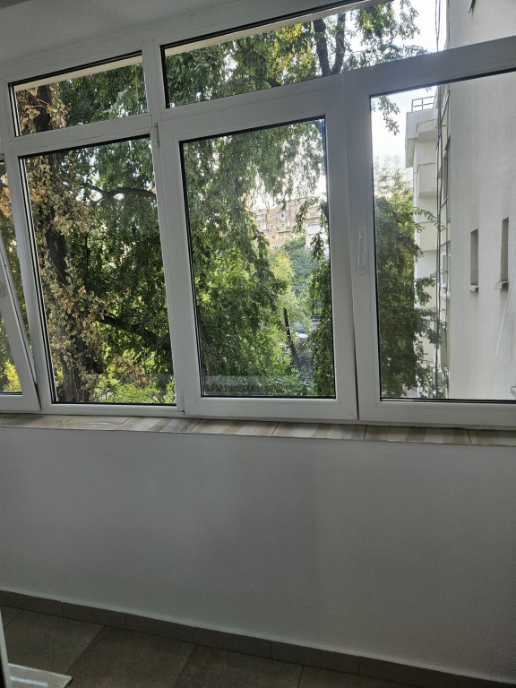 Garsoniera de inchiriat zona Mihai Bravu
