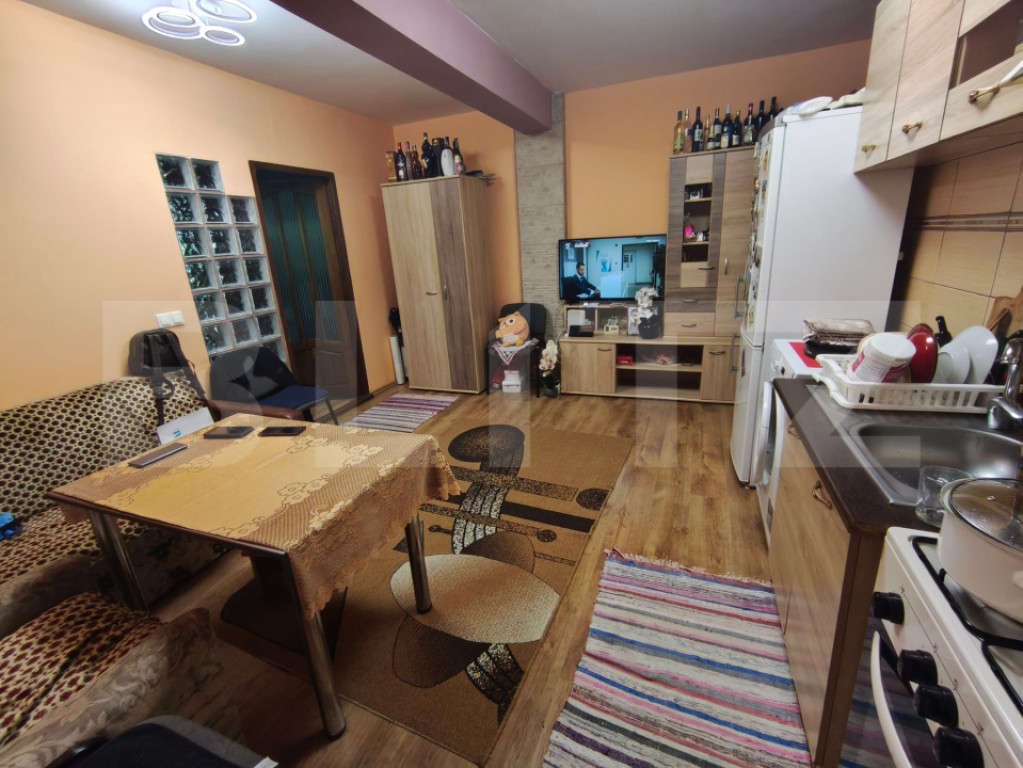 Apartament 2 camere, 43 mp, zona Manastur