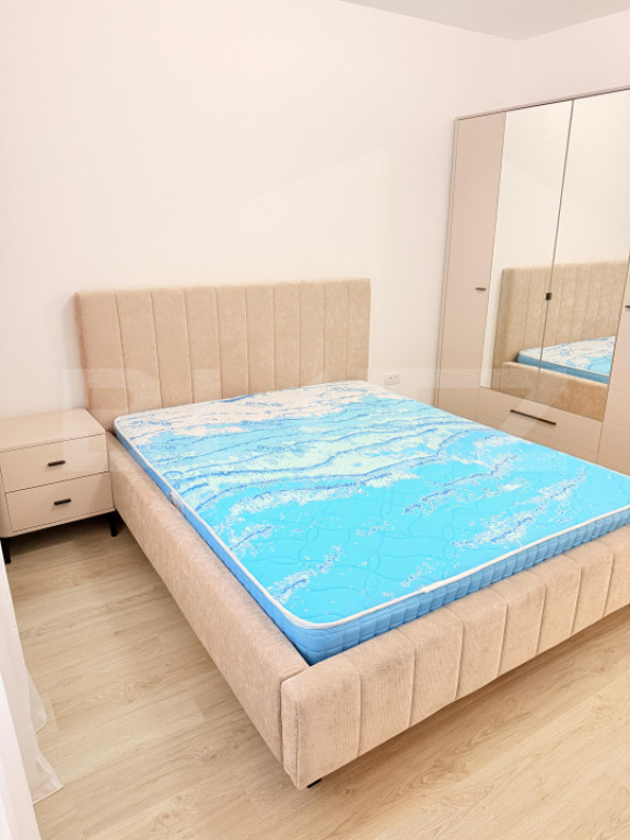 Apartament 3 camere , Tractorul , 75mp , prima inchiriere ,