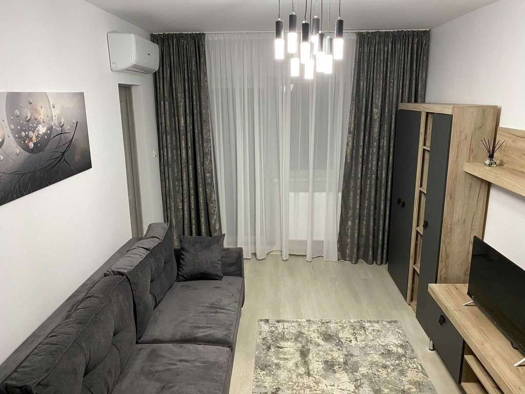 Garsoniera de inchiriat in zona Brancoveanu aproape de metrou