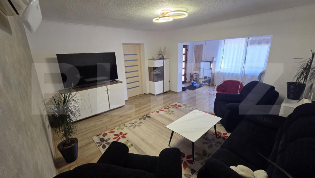 Casă de vânzare, 90 mp, teren 2.000 mp, zona Micești