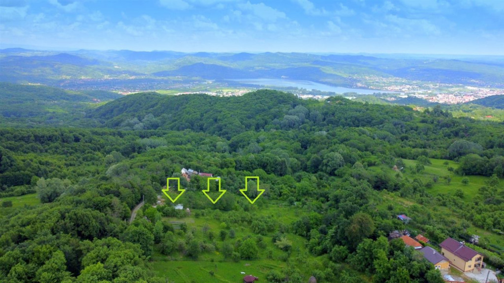 OSTROVENI TEREN 3231 MP - PRETABIL DEZVOLTARE REZIDENTIALA