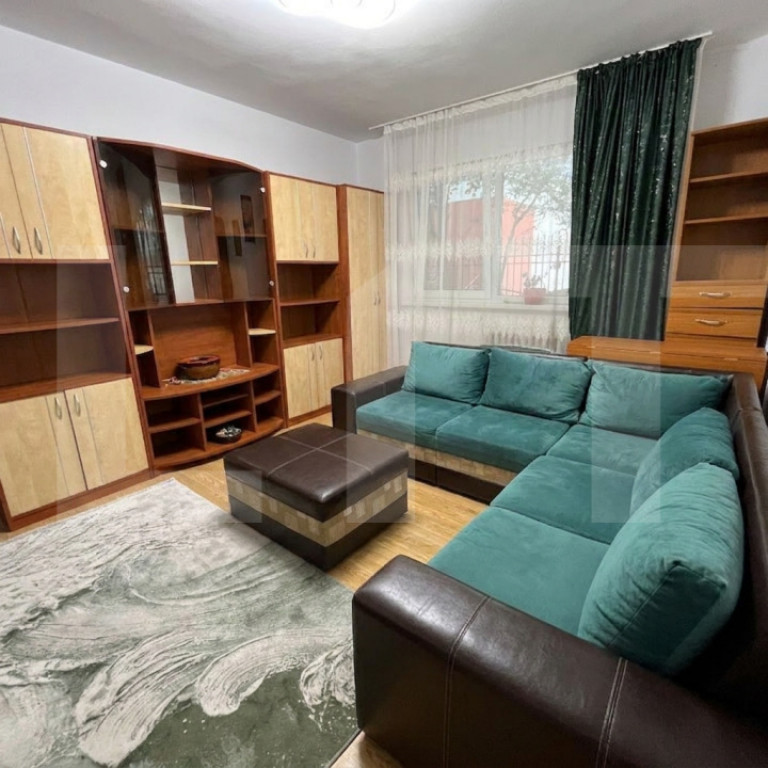 Apartament de 2 camere, parter, zona Primaverii
