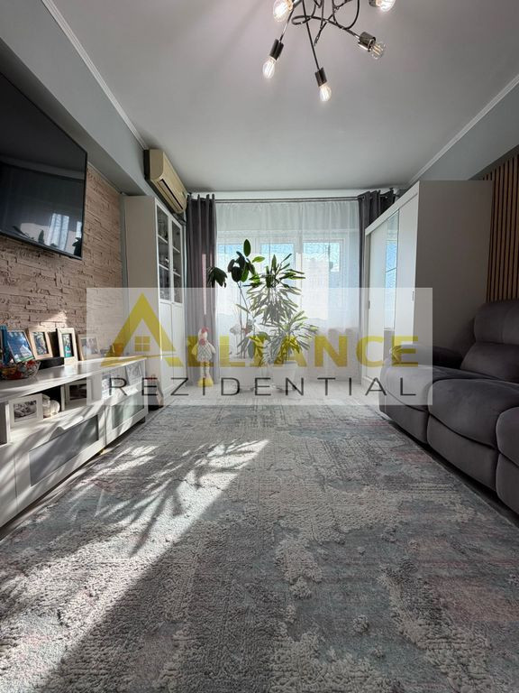 APARTAMENT 4 CAMERE- METROU APARATORII PATRIEI