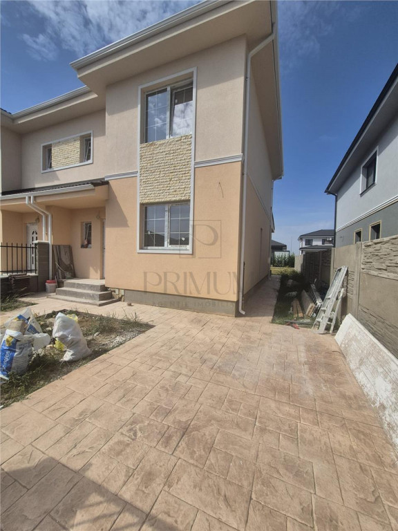 Duplex - zona excelenta - 4 camere