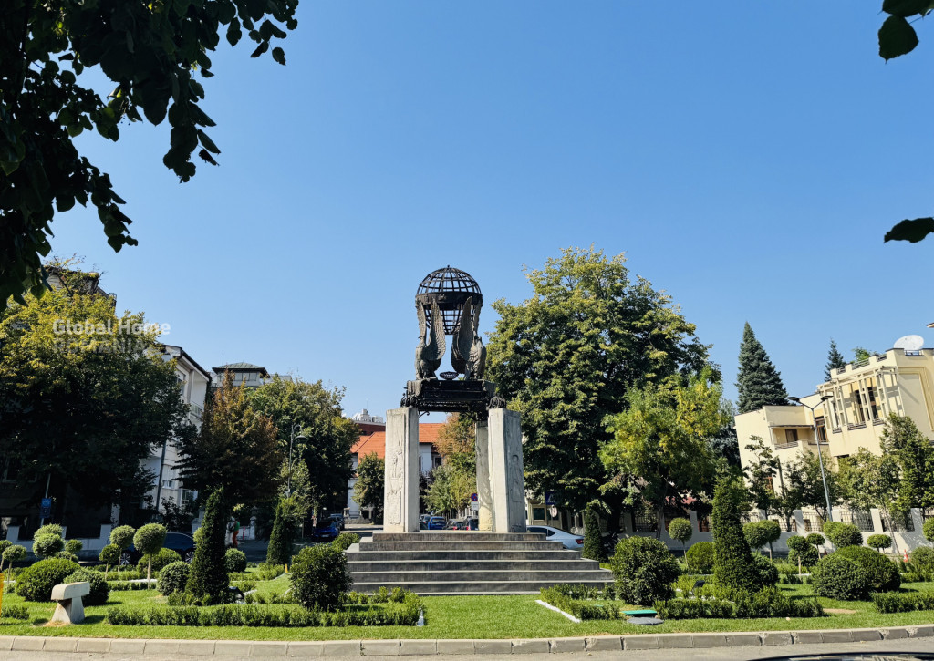 Teren Dezvoltare | 1.869 mp | PUD Aprobat | Str. Jupiter - P