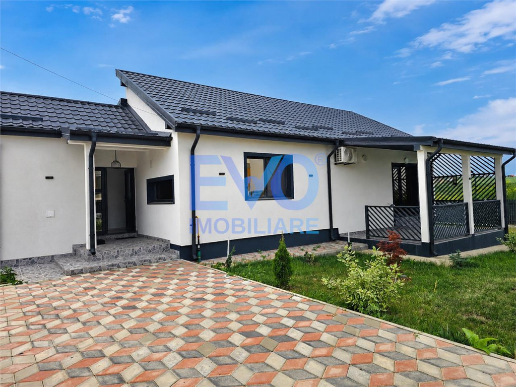 Casa de , teren 588 mp, 4 camere, 2 bai, 0 comision, in Visa