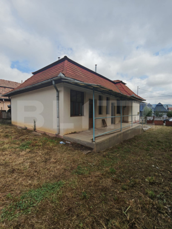 Casa renovabila in Luna, langa Campia Turzii