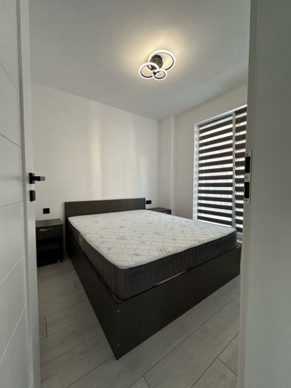 Apartament 2 camere, 43mp, 18mp terasa zona Eroilor