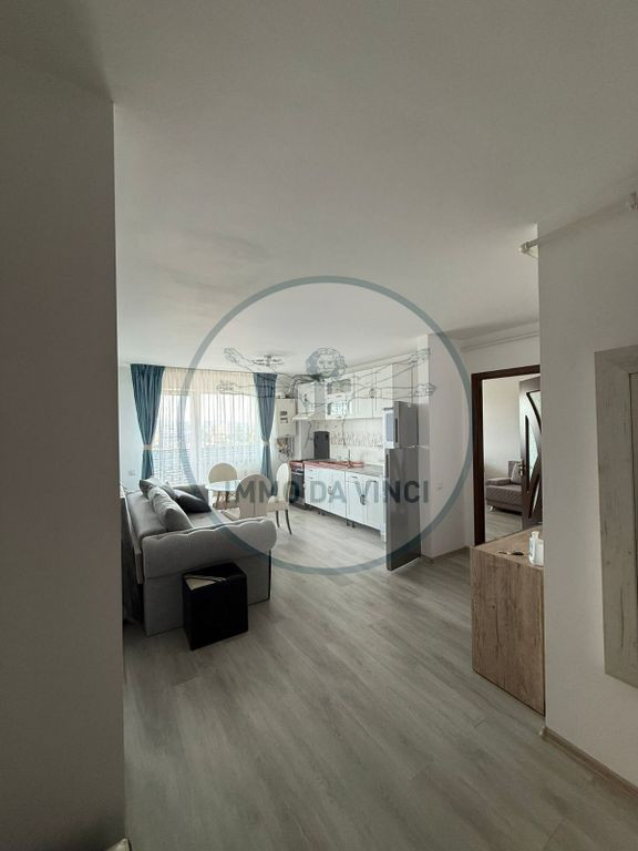 Apartament 3 camere si parcare DE INCHIRIAT Zona Aurel Vl...