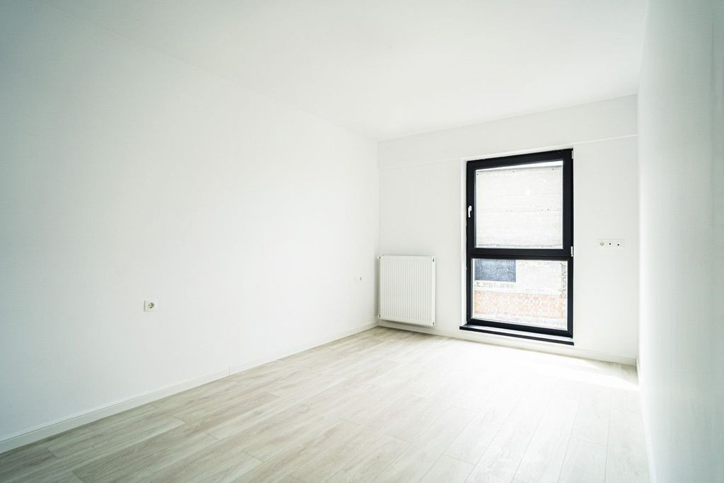 2 camere, 63 mp, etaj 1, FINALIZAT, metrou langa bloc, CO...