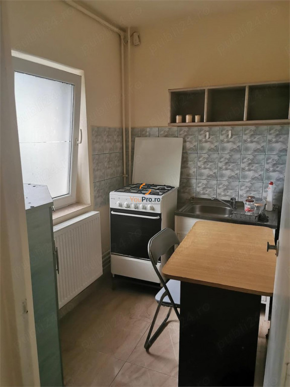 Apartament cu 1 camera etaj 2 zona Baba Dochia