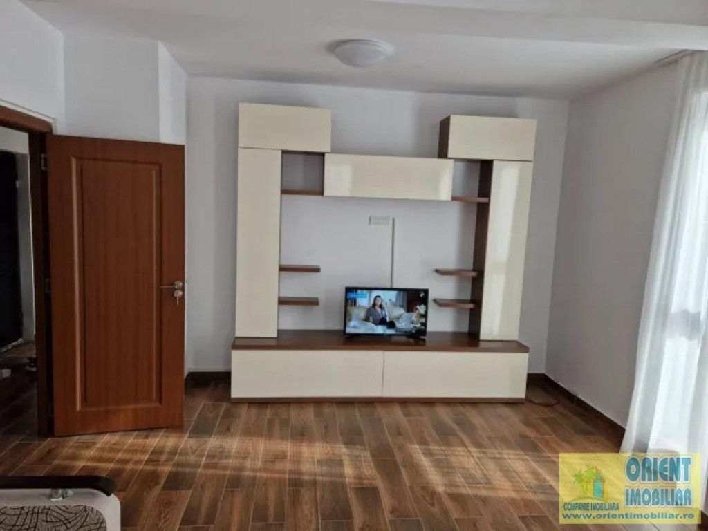 Tomis Plus, de inchiriat apartament 2 camere, mobilat, gaze