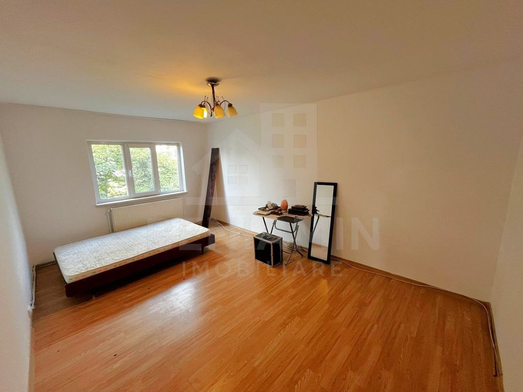 2Camere-Decomandat-50mp-Centrala Termica-AC-Zona Excelent...
