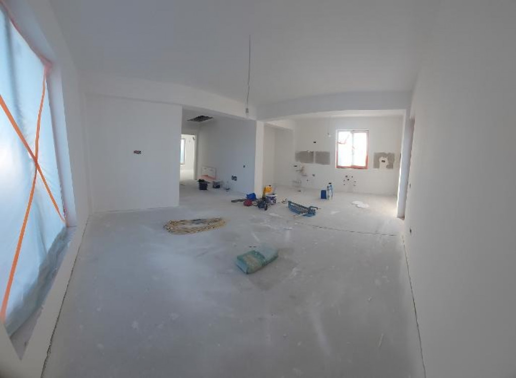 Parter+Pod, single 75 mp, 3 camere, 2 bai si 320 mp teren
