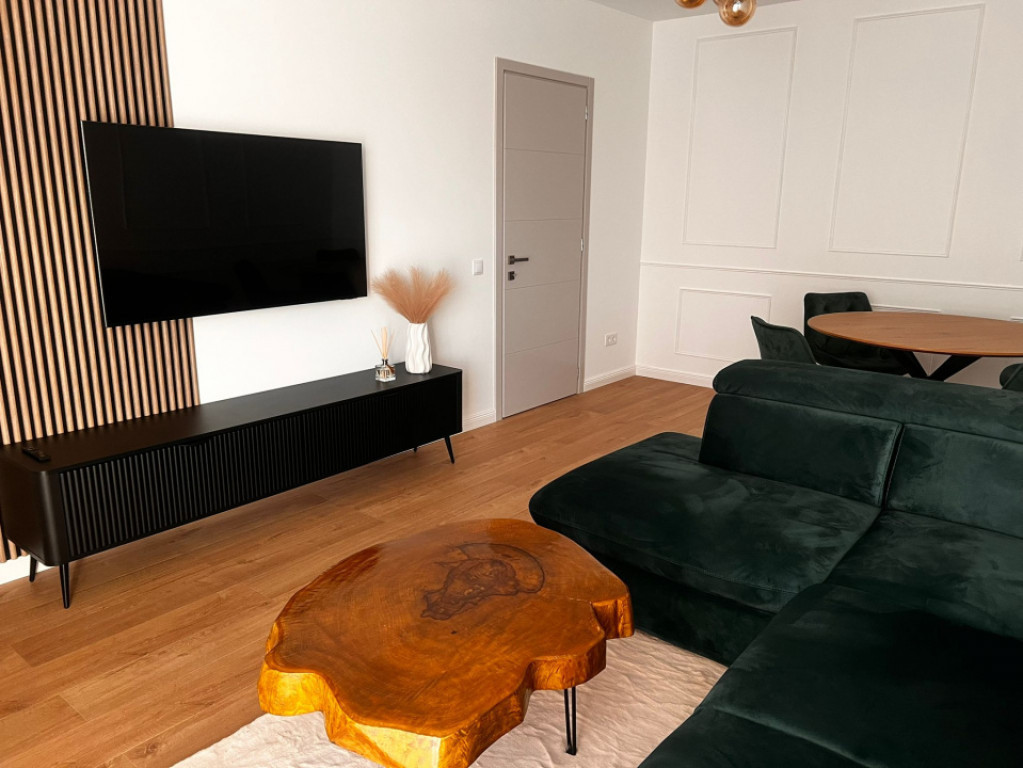 Apartament cu 2 camere, 50 mp, zona Central