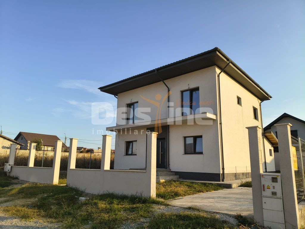 Casă individuală 5 camere cu vedere spre LAC - Agigea