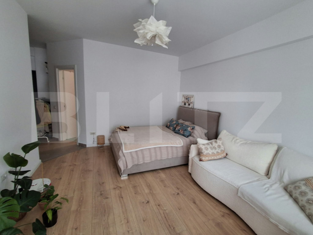 Apartament 1 cameră, 40 mp total, zona Nicolina