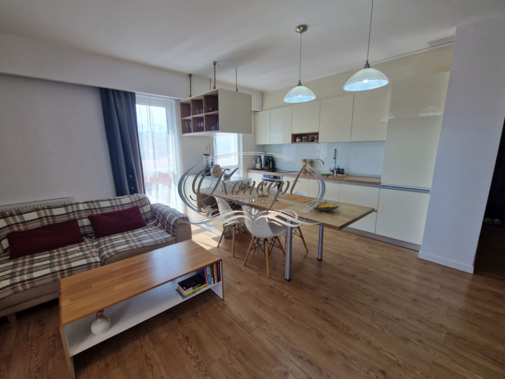 Calea Manastur, 2 camere cu balcon 12 mp, Platinia