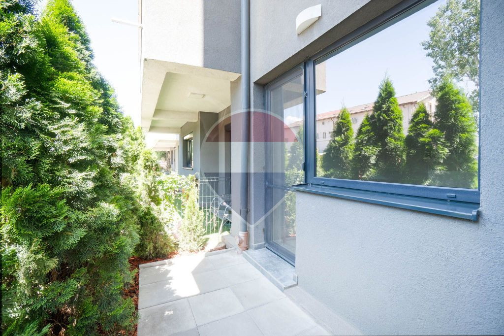 STUDIO || PARTER ||SPATIU BIROURI || CABINETE || INTRARE ...