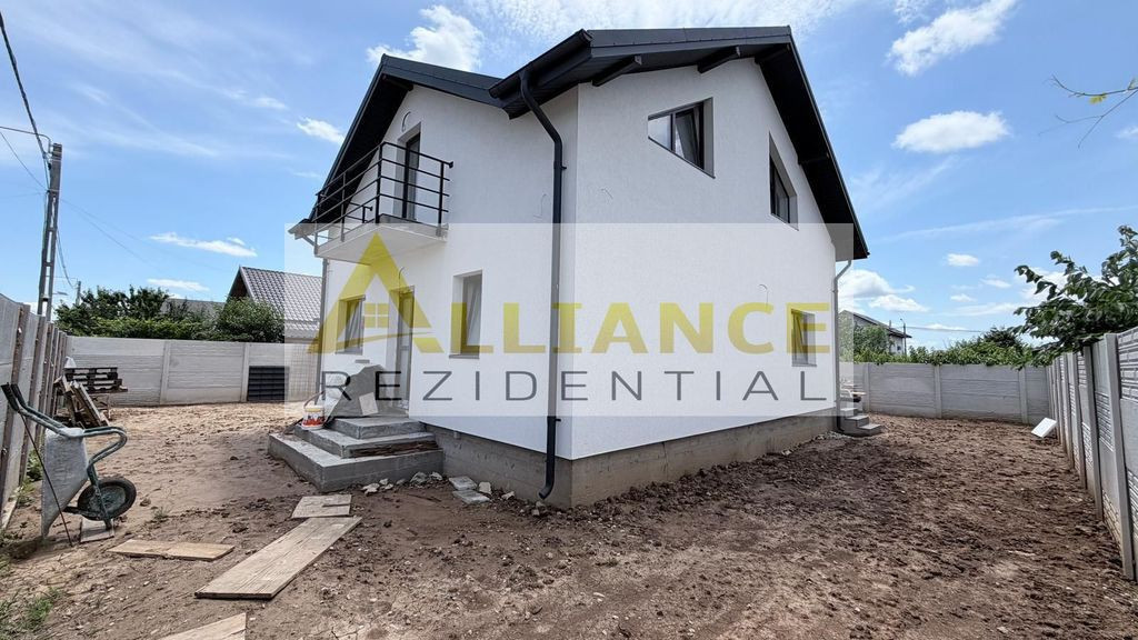 Casa Individuala - 4 camere - 2 bai - 400mp teren