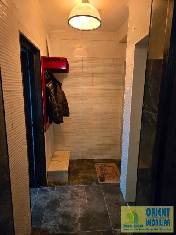 Tomis 3, City Mall, de vanzare apartament 2 camere, etaj 2