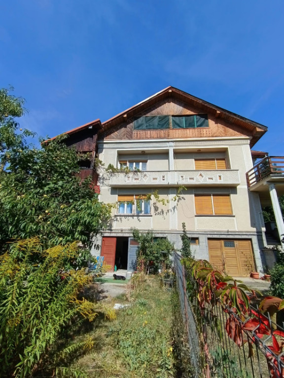 Casă tip duplex de vânzare Baia Mare, zona Săsar