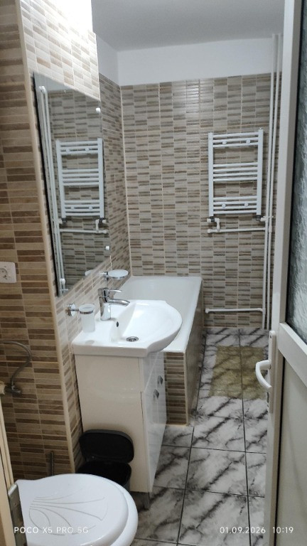 Garsoniera Confort Park ,Sos. Vitan-Bârzești 7D,in spate la Rin hotel