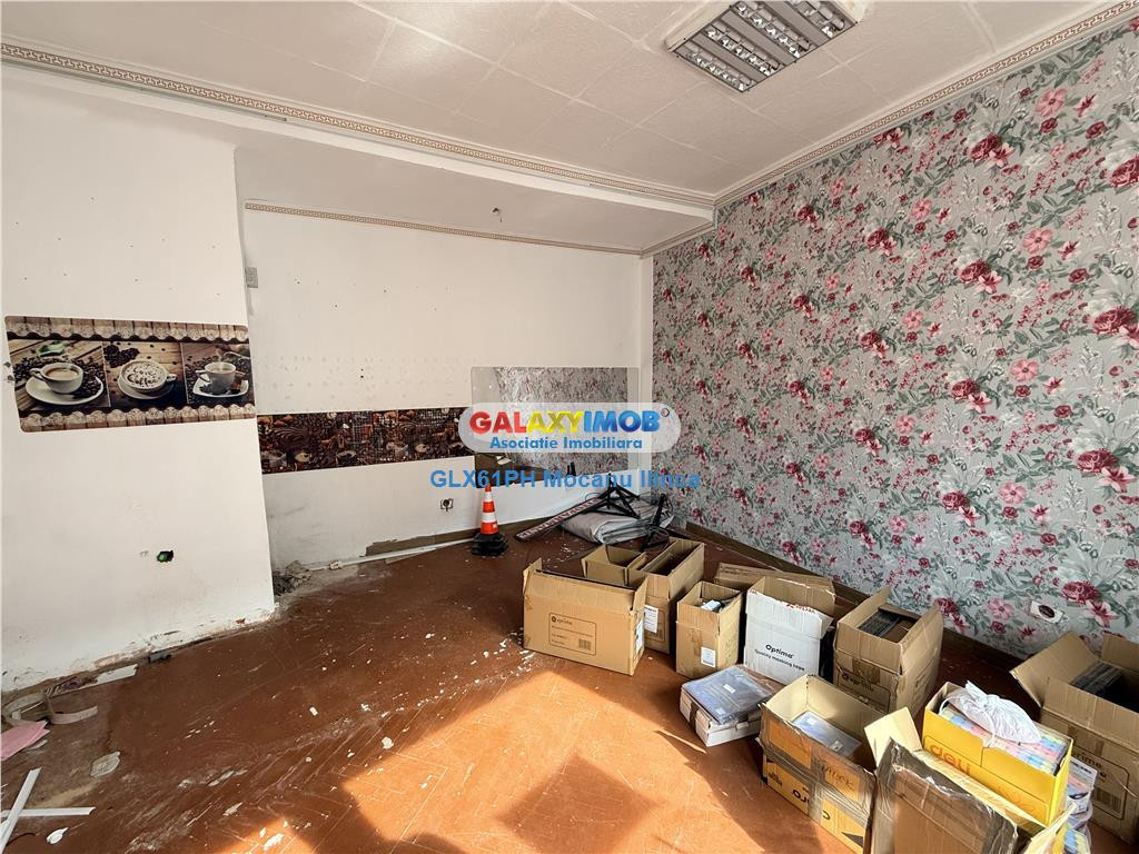 Hala Malu Rosu, Vest Ploiesti Xenia – 1800 mp, TIR, Parcar