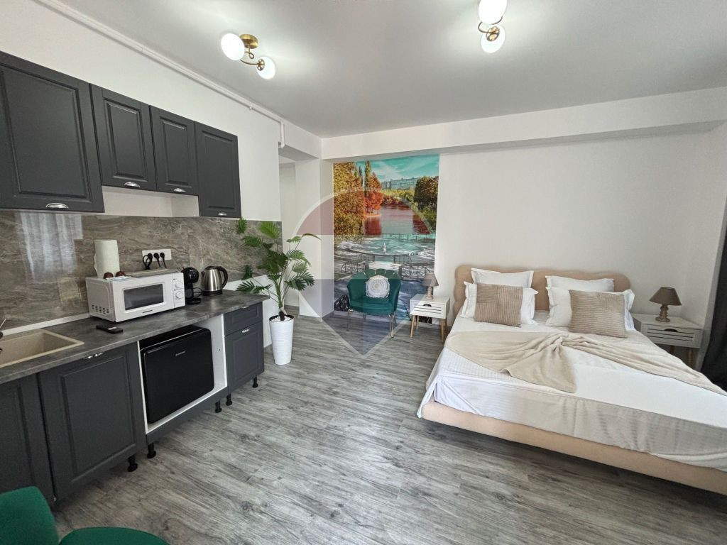 13 Septembrie | Prosper Center | Garsoniera Premium | Pri...