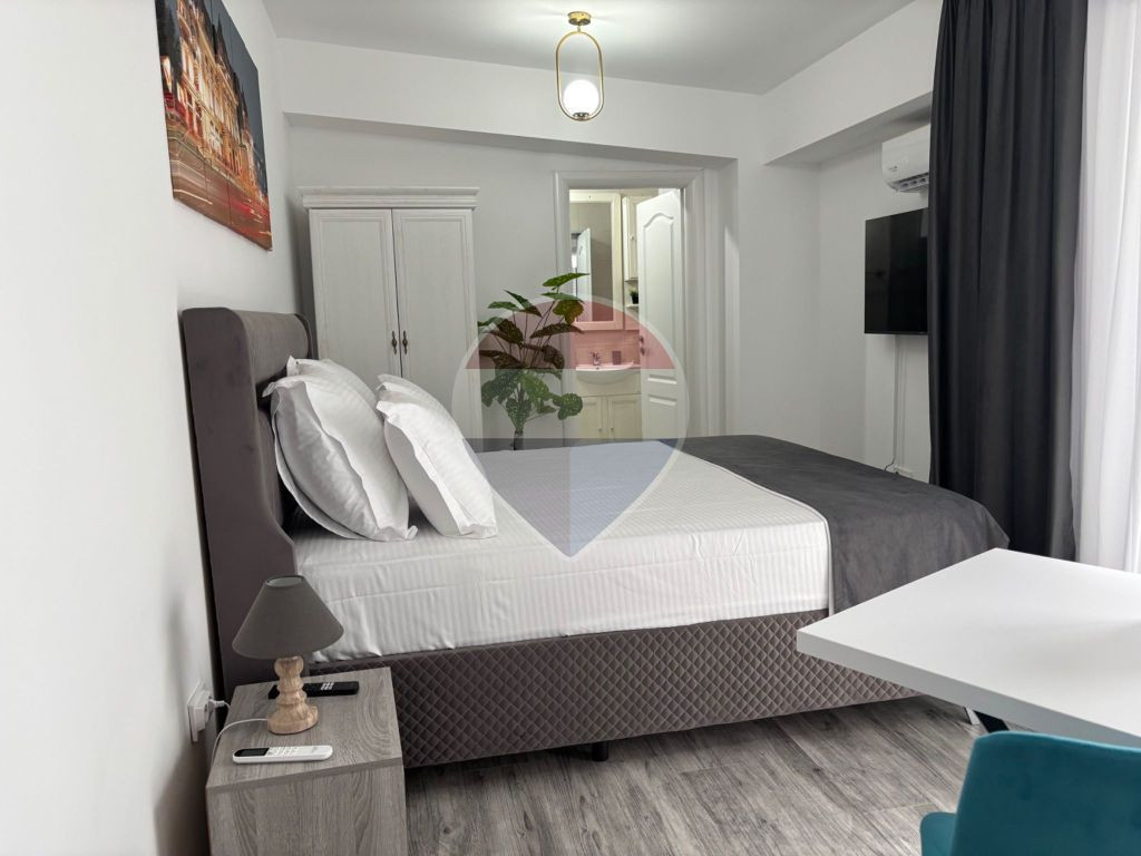 13 Septembrie | Prosper Center | Garsoniera Premium | Pri...