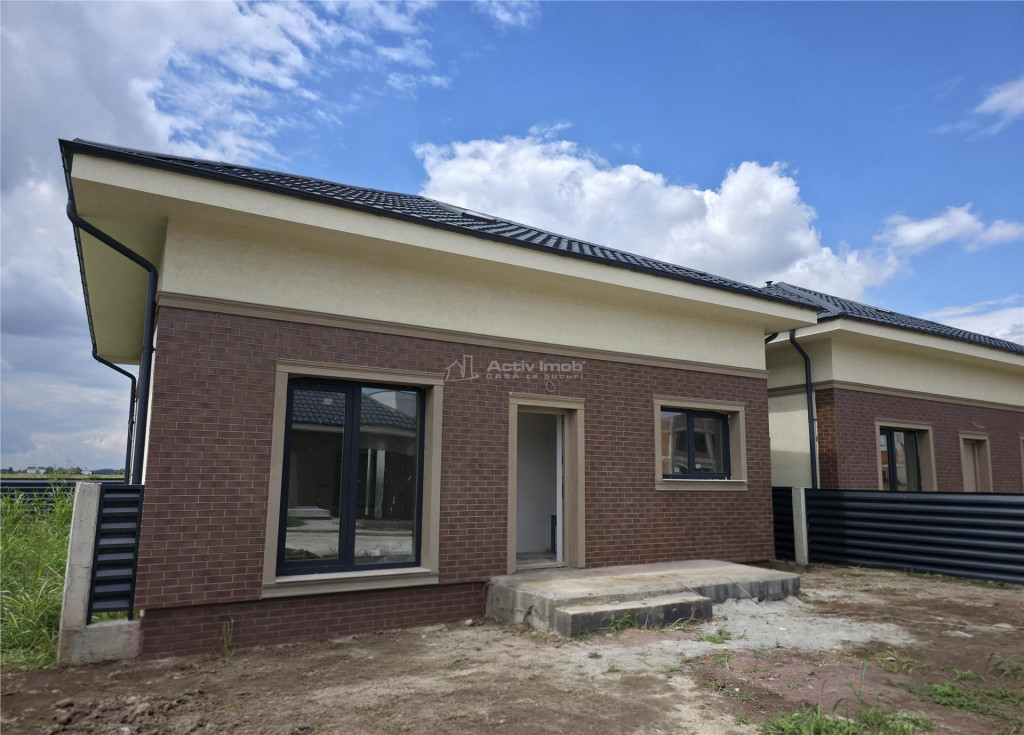 Vila cu piscina - Pipera - 5 camere - 3 bai - 218mp - 900mp