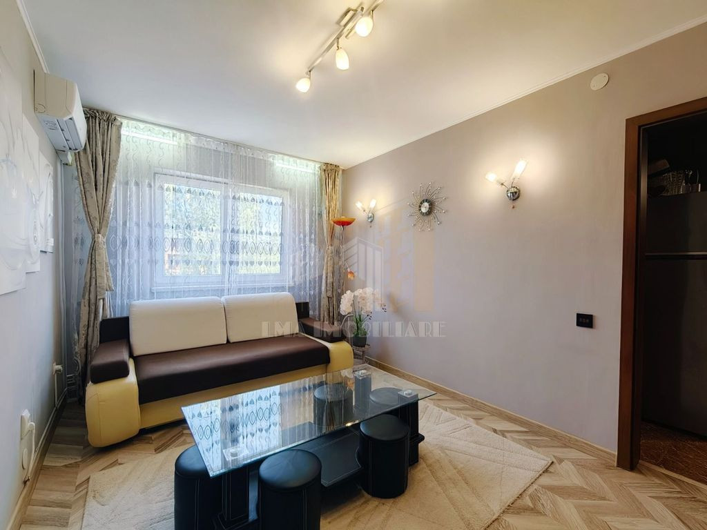 Apartament 3 camere Florilor Brasov