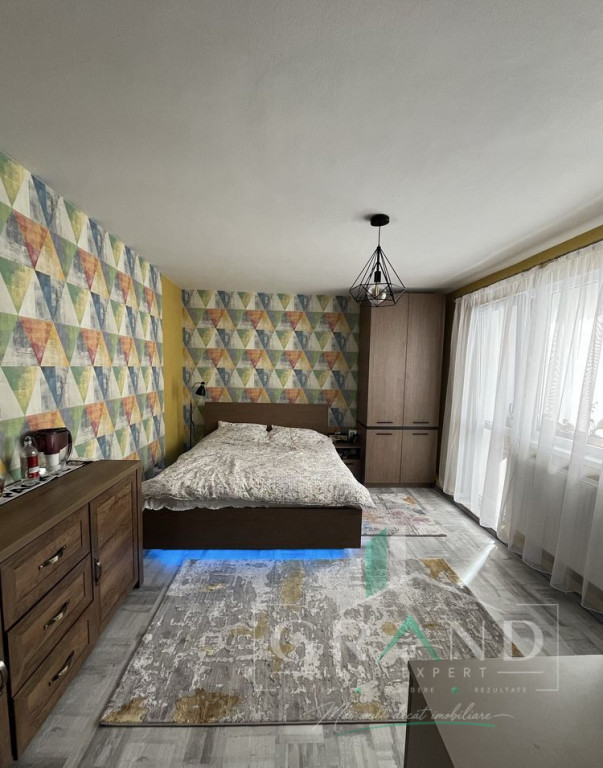3 CAMERE | 62,4 MP | 2 BECIURI | BALCON ÎNCHIS | MĂNĂȘTU