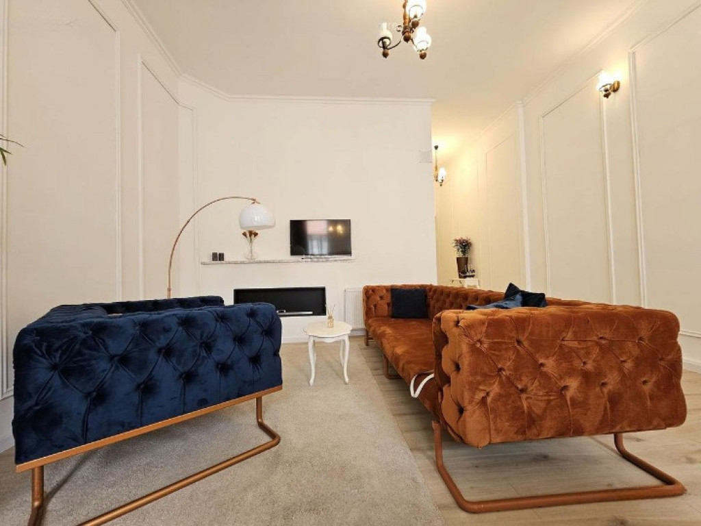 Apartament 3 camere, 83mp, Republicii, monument istoric
