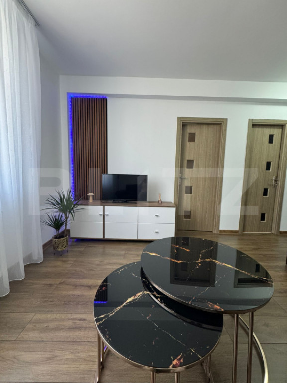 Apartament o camera, 30 mp, parcare, zona Cetatii