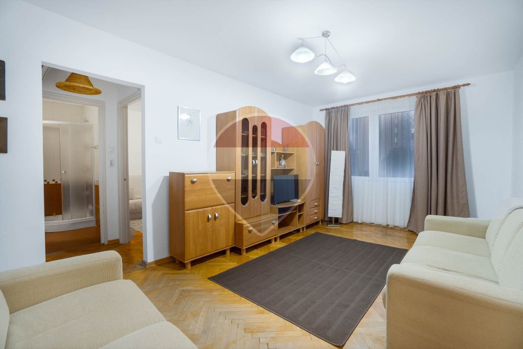 DE INCHIRIAT Apartament 2 camere B- dul Victoriei 4, etaj...